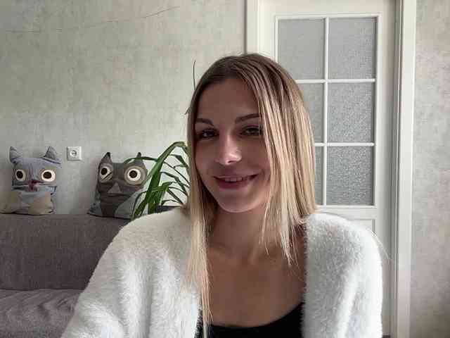 CarlotaWnorowski webcam