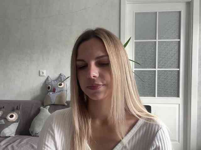 CarlotaWnorowski webcam