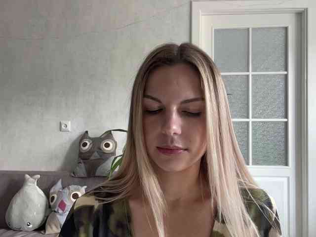 CarlotaWnorowski webcam