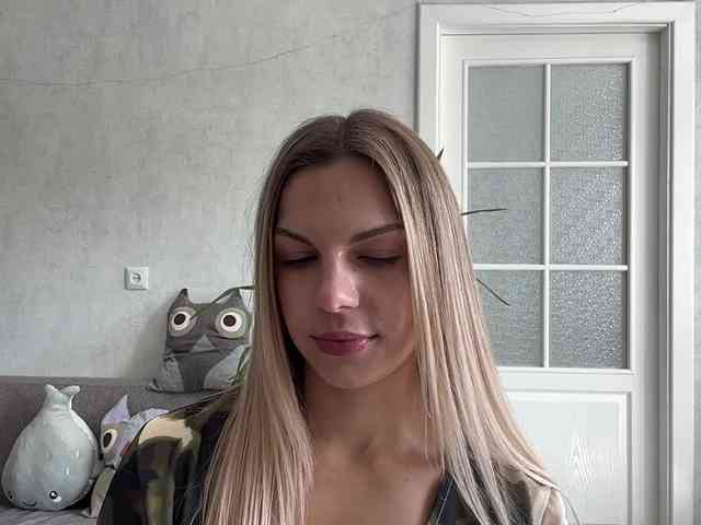 CarlotaWnorowski webcam
