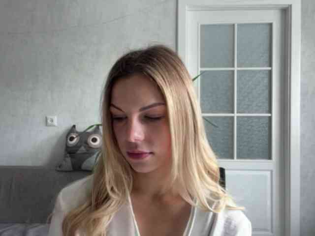 CarlotaWnorowski webcam