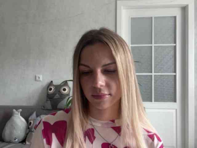 CarlotaWnorowski webcam