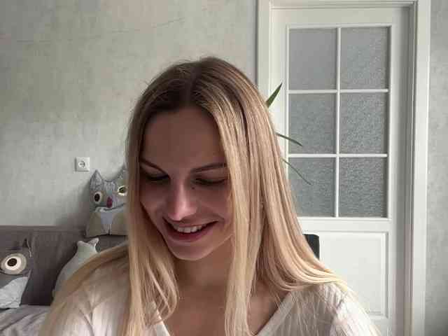 CarlotaWnorowski webcam