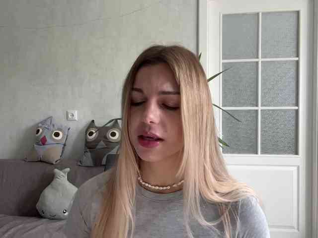 CarlotaWnorowski webcam