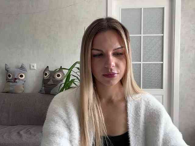 CarlotaWnorowski Sex Cam Show