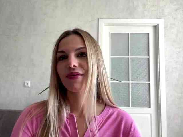 CarlotaWnorowski webcam