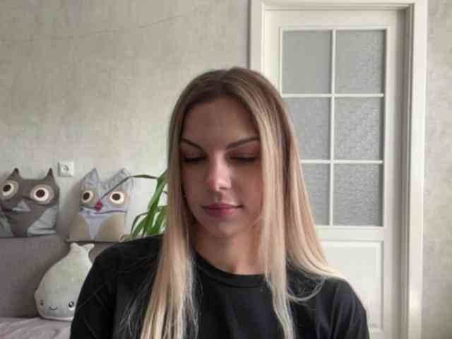 CarlotaWnorowski webcam