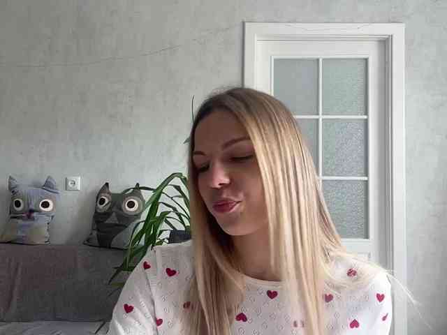 CarlotaWnorowski webcam