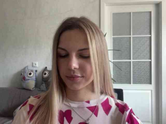 CarlotaWnorowski webcam
