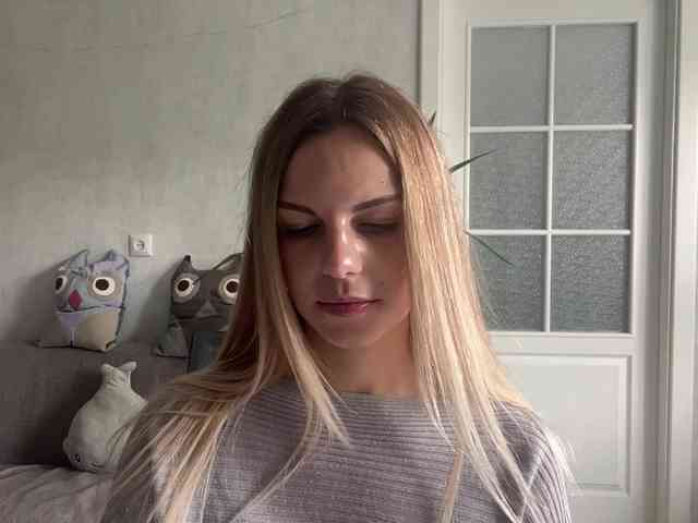 CarlotaWnorowski webcam