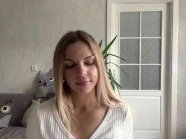 CarlotaWnorowski webcam