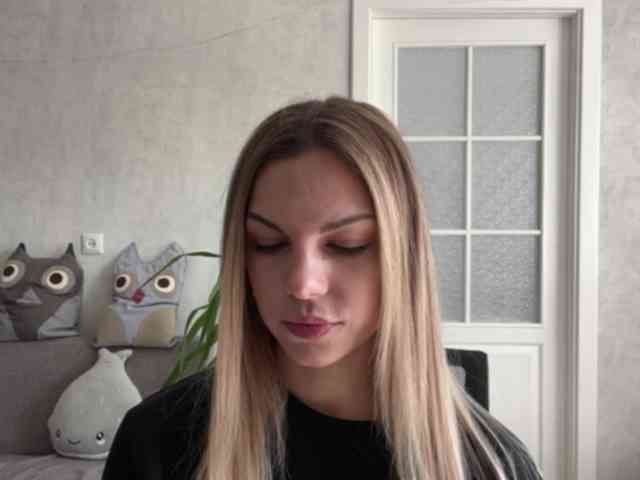 CarlotaWnorowski webcam