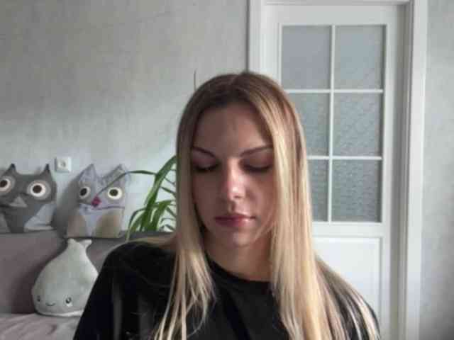 CarlotaWnorowski webcam