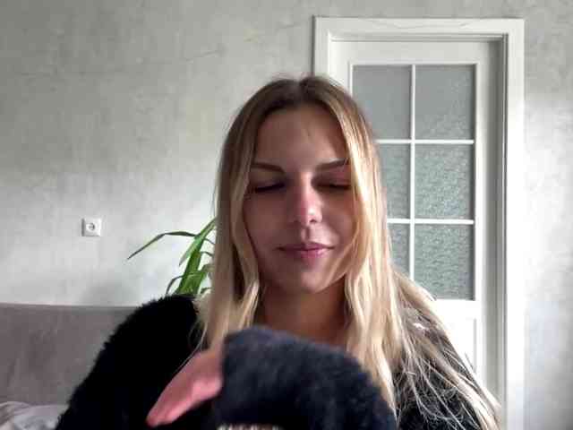 CarlotaWnorowski webcam