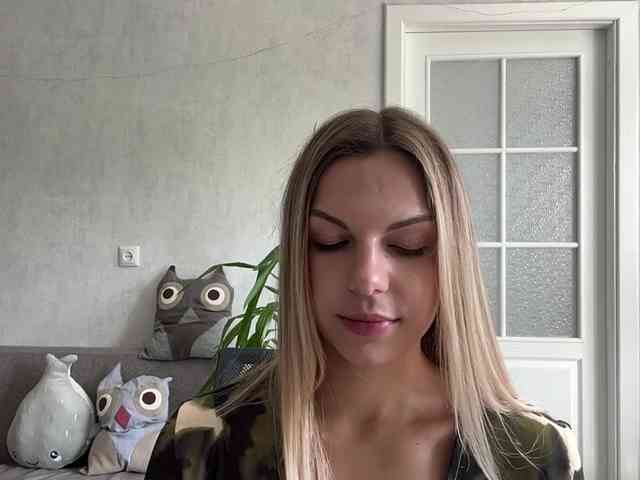CarlotaWnorowski webcam