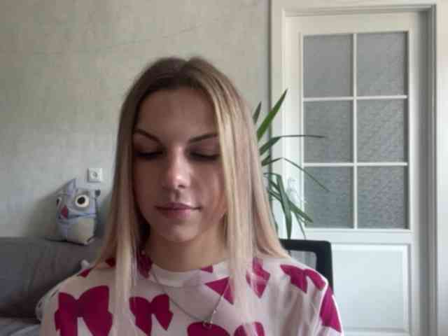 CarlotaWnorowski webcam