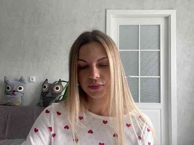 CarlotaWnorowski webcam