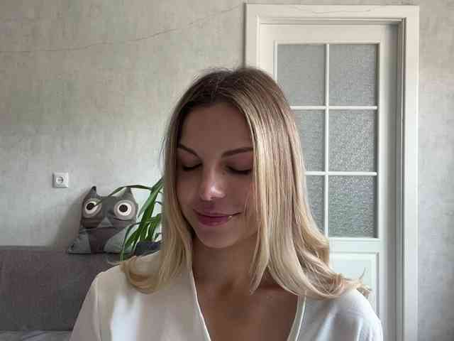 CarlotaWnorowski webcam