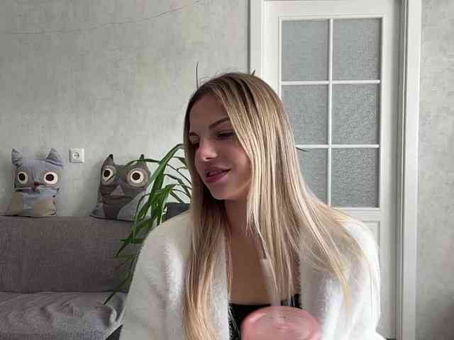 CarlotaWnorowski webcam