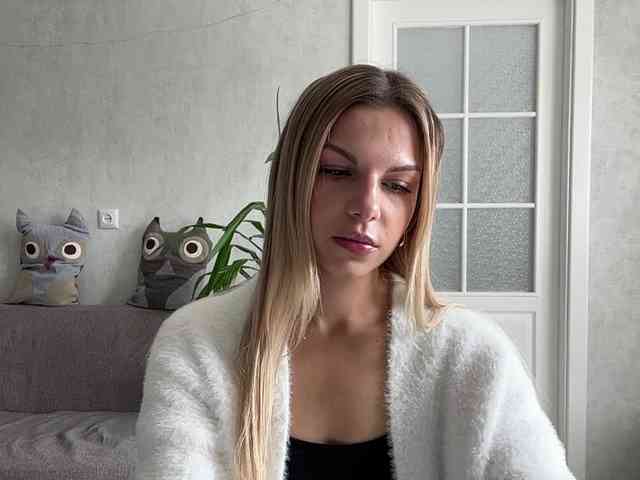 CarlotaWnorowski webcam