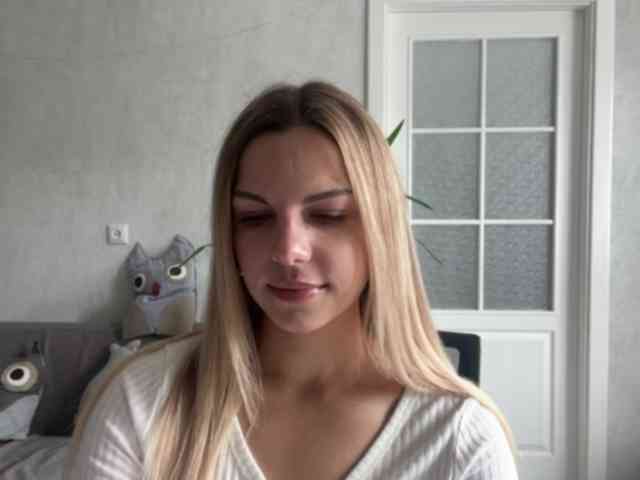 CarlotaWnorowski webcam
