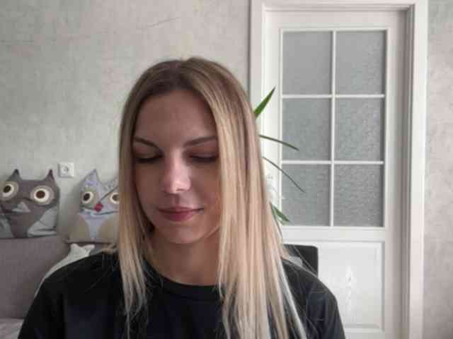 CarlotaWnorowski webcam