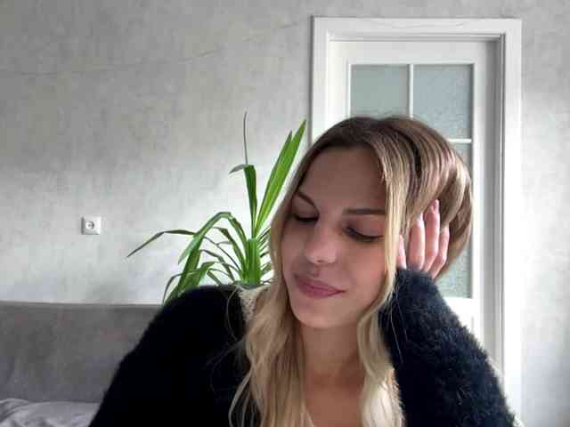 CarlotaWnorowski webcam