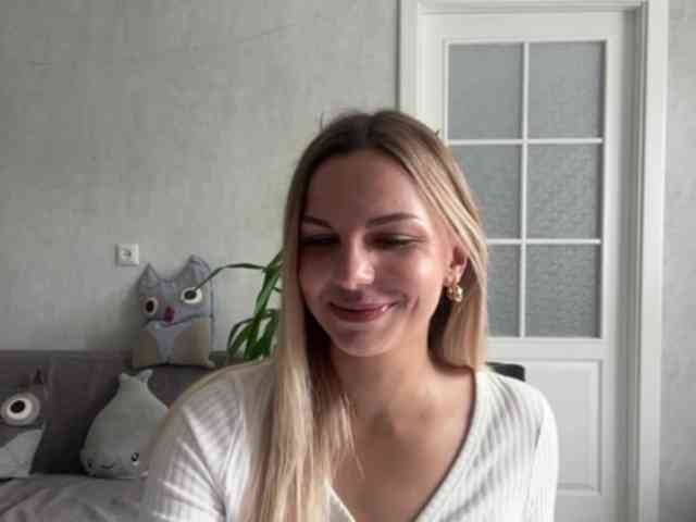 CarlotaWnorowski webcam