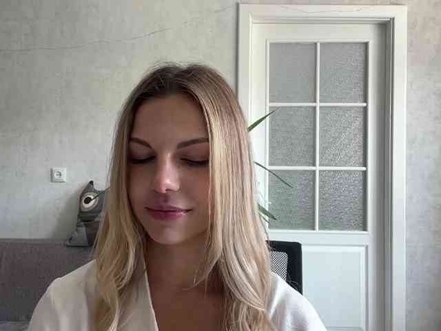 CarlotaWnorowski webcam
