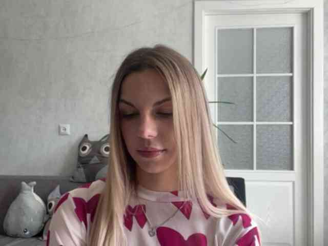 CarlotaWnorowski webcam