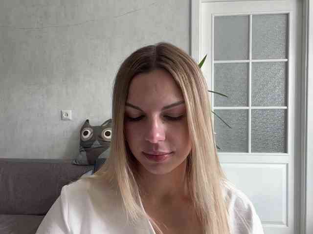 CarlotaWnorowski webcam