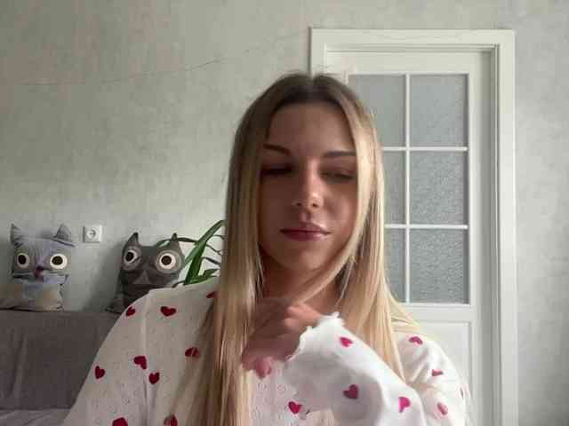 CarlotaWnorowski webcam