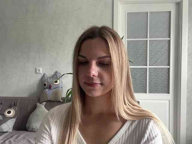 CarlotaWnorowski webcam