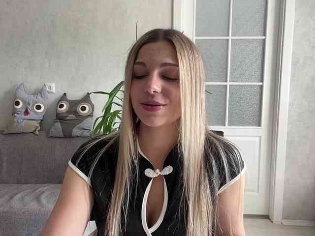 cam to cam adult CarlotaWnorowski
