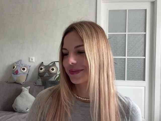 CarlotaWnorowski webcam