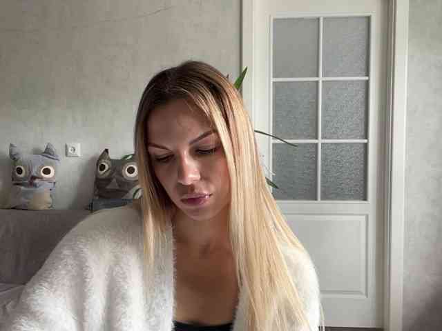 CarlotaWnorowski webcam