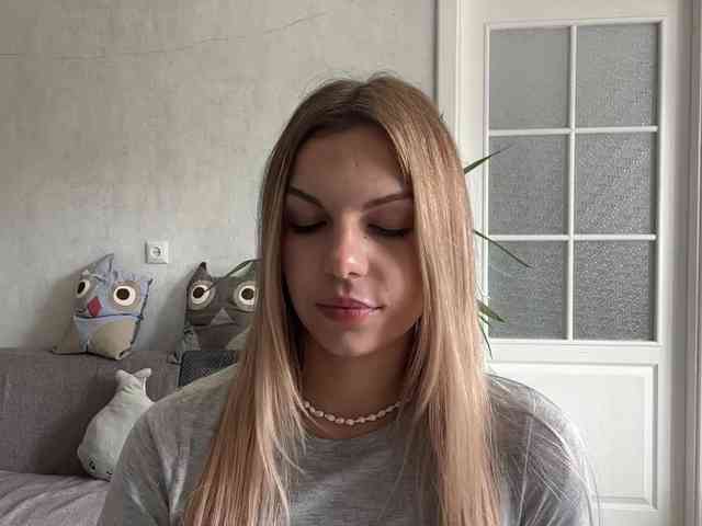 CarlotaWnorowski webcam