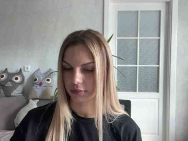CarlotaWnorowski webcam