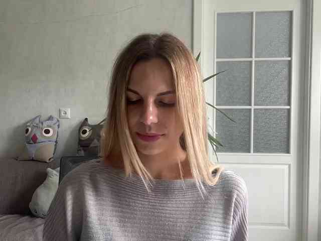 CarlotaWnorowski webcam