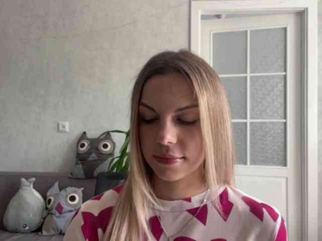 CarlotaWnorowski webcam