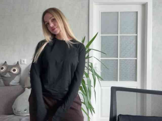 CarlotaWnorowski webcam