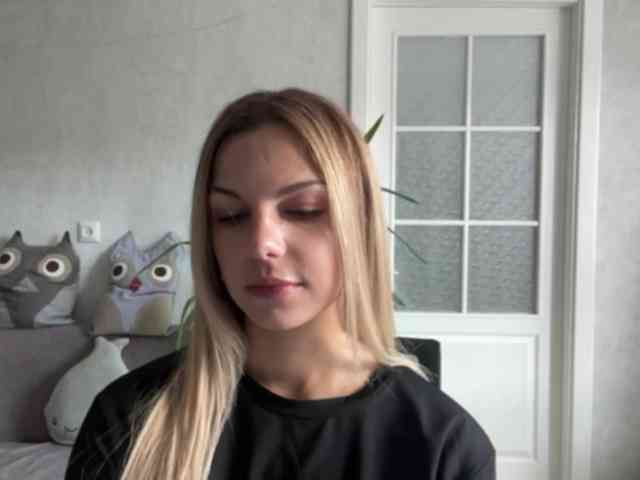 CarlotaWnorowski webcam