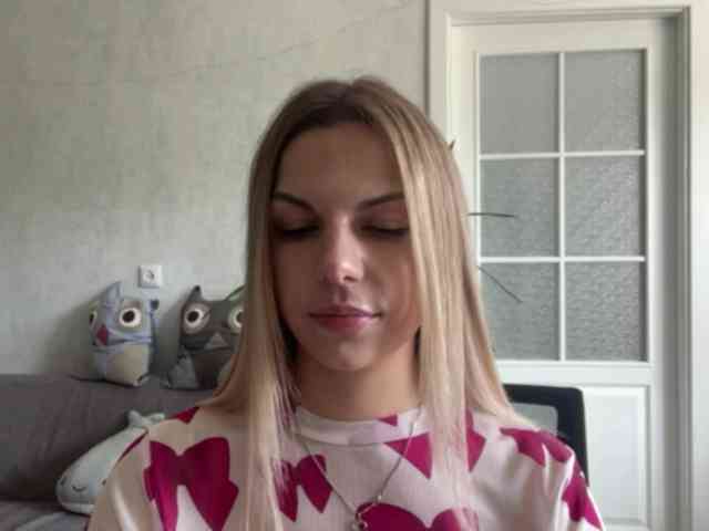 CarlotaWnorowski webcam