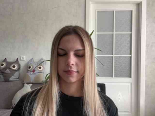 CarlotaWnorowski webcam