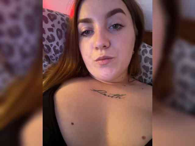 Kissss2424