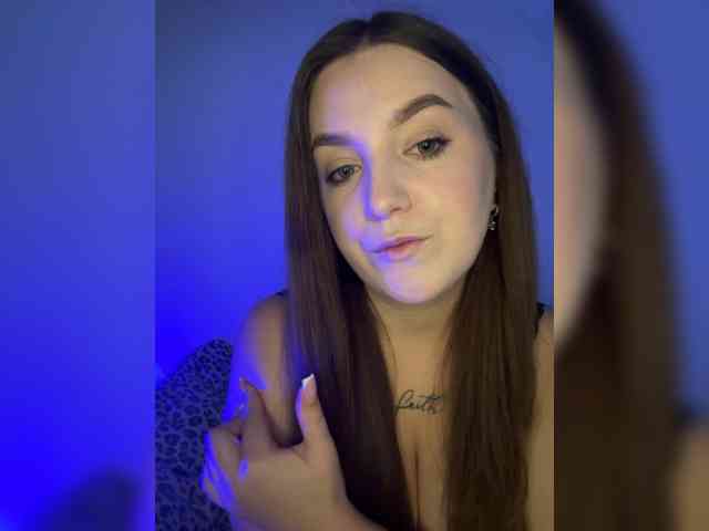 Kissss2424 Live Webcam on BongaCams