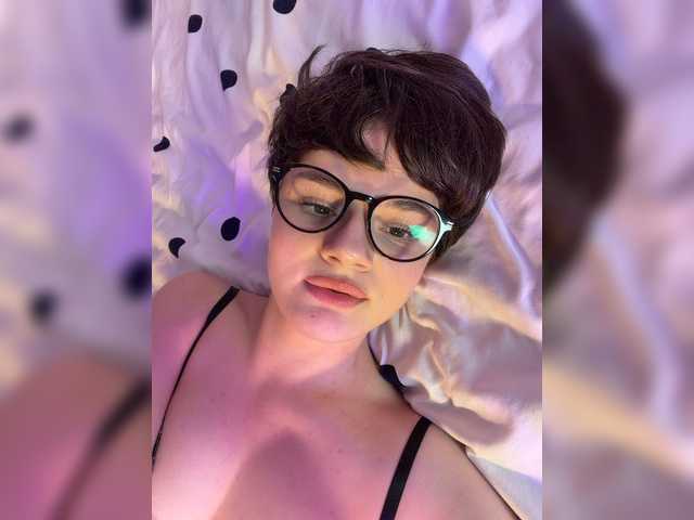 JunneWers live cam on BongaCams