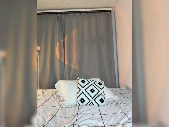 JunneWers live cam on BongaCams