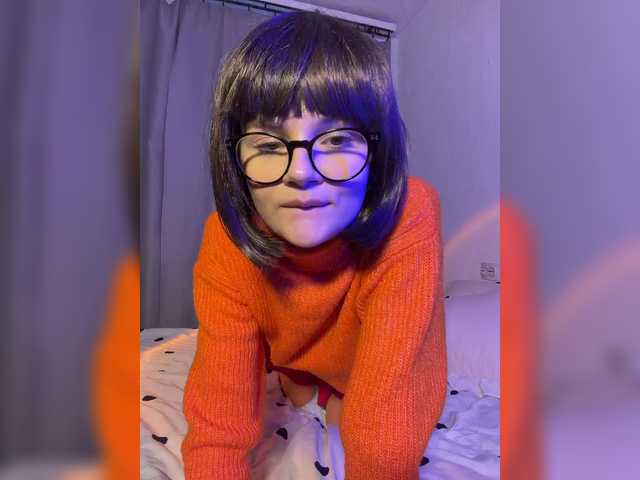 JunneWers live cam on BongaCams