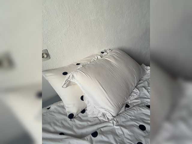 JunneWers live cam on BongaCams